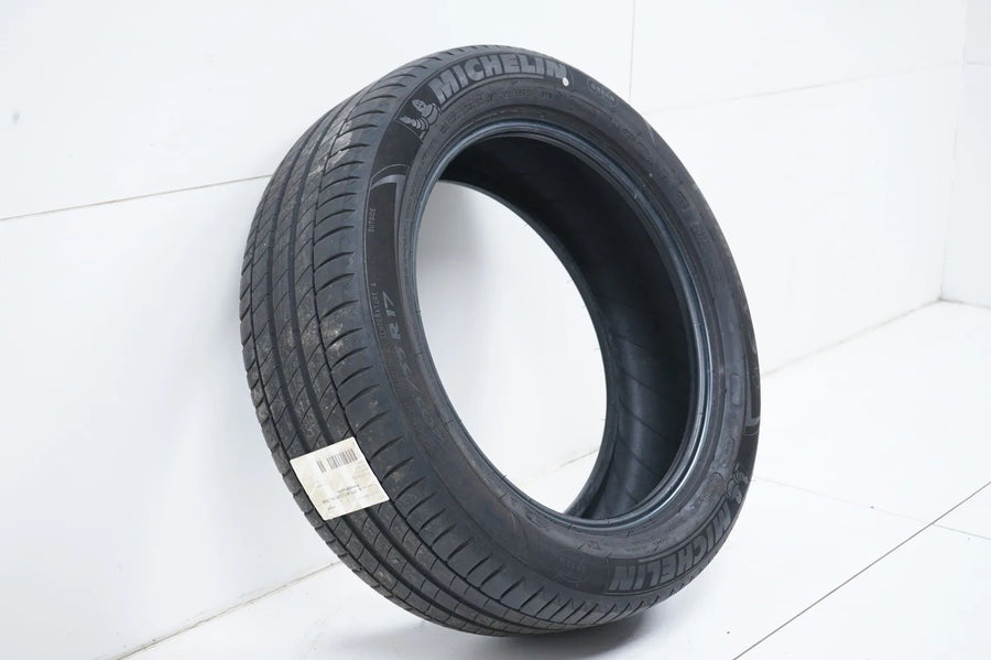 1x Summer tire 205 55 17 inch Michelin DOT18 approx. 5 mm MO