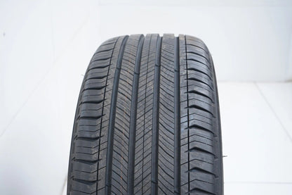 1 x Michelin all-weather tire 235 55 19 inch DOT23 approx. 7mm MO