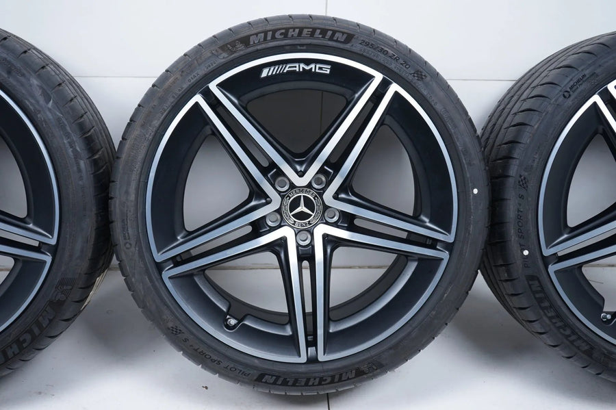Mercedes E63 AMG W213 Sommerreifen Sommerräder 20 Zoll