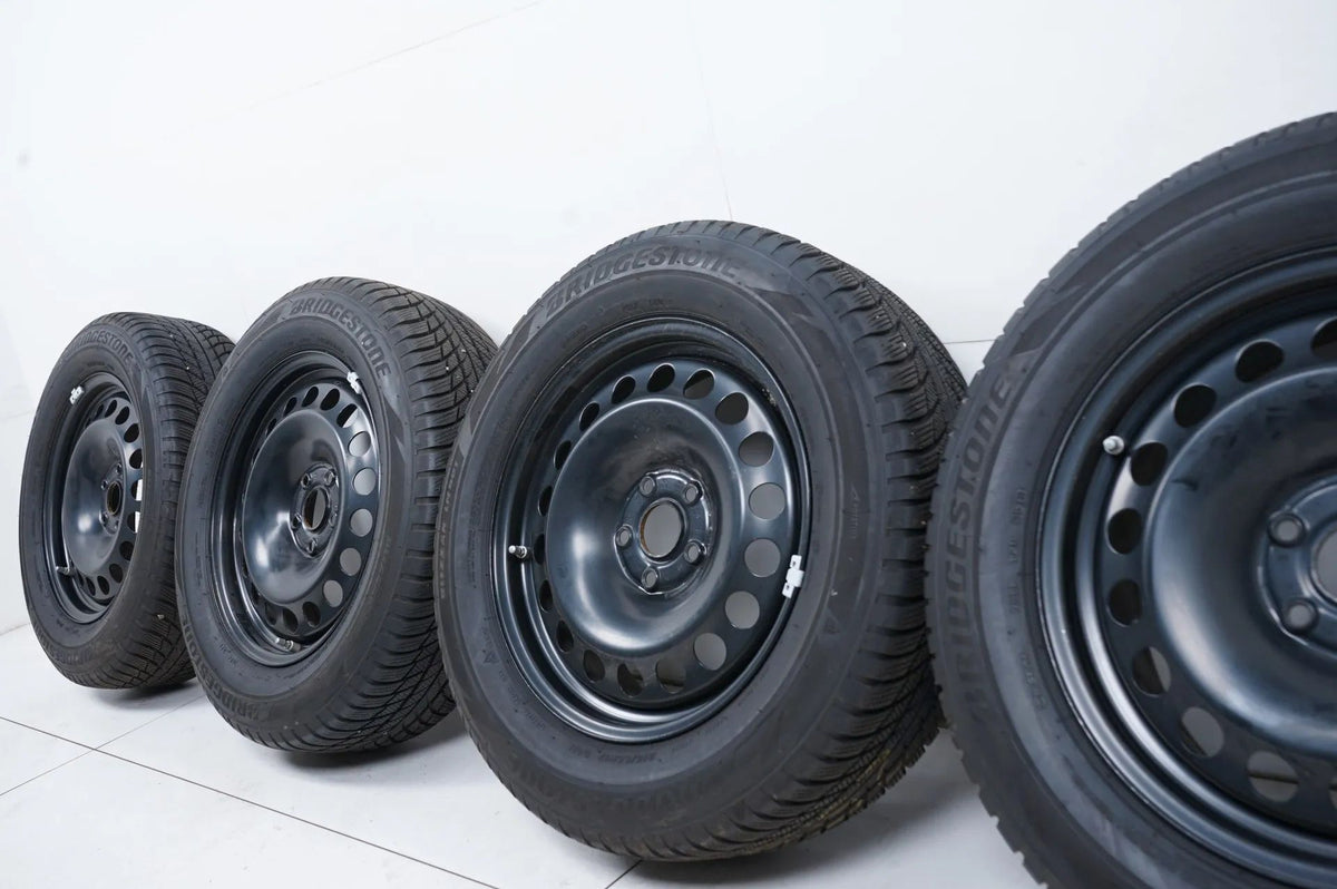 Audi Q3 83A F3 winter tires/wheels 215/65/17 inch Detailansicht 8