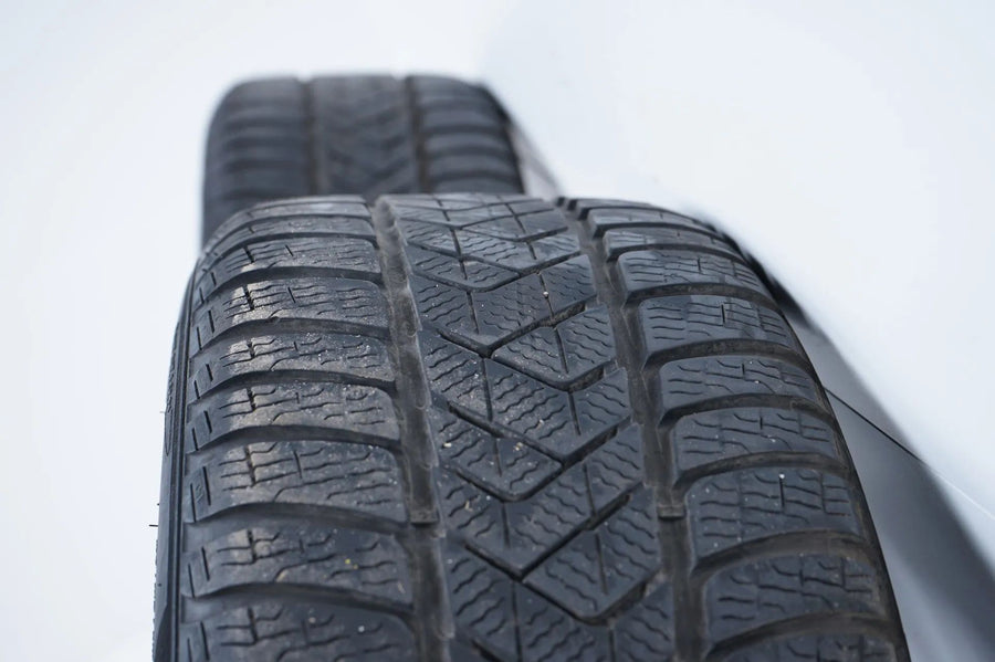 Mercedes C-Class W206 winter tires/wheels 225/45/18 inch