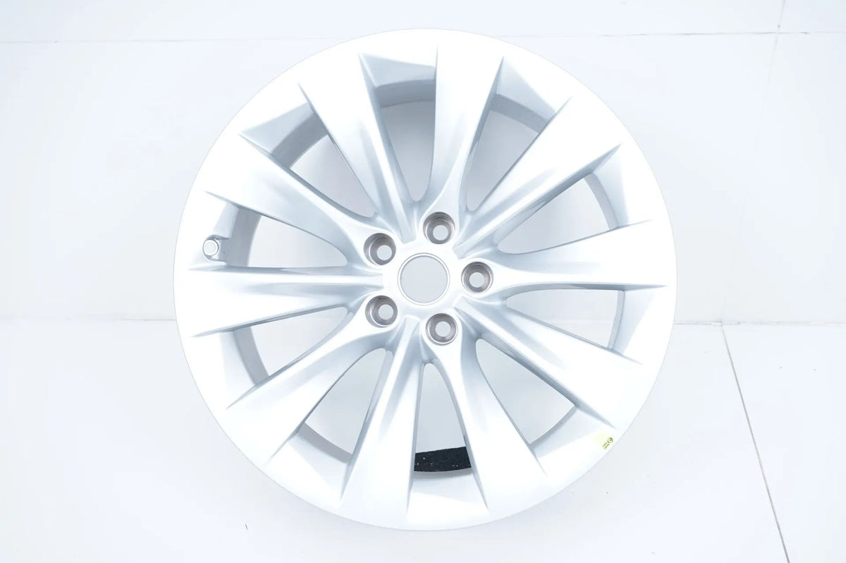 1 x Original Tesla Model X Alloy Wheel 20 Inch 1027225-00-A 10J ET35 Detailansicht 2