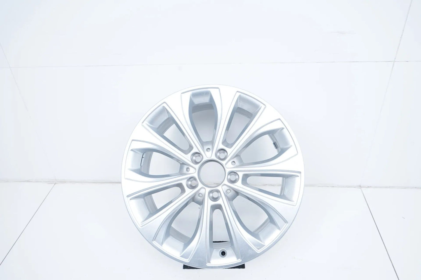 1 jante alliage Mercedes Classe C W205 17 pouces A2054018700 8J