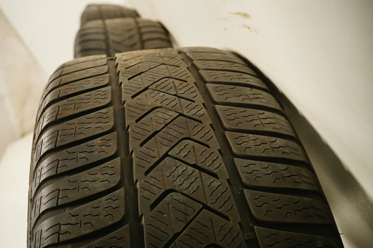 Mercedes C-Class W206 winter tires/wheels 225/45/18 inch Detailansicht 11