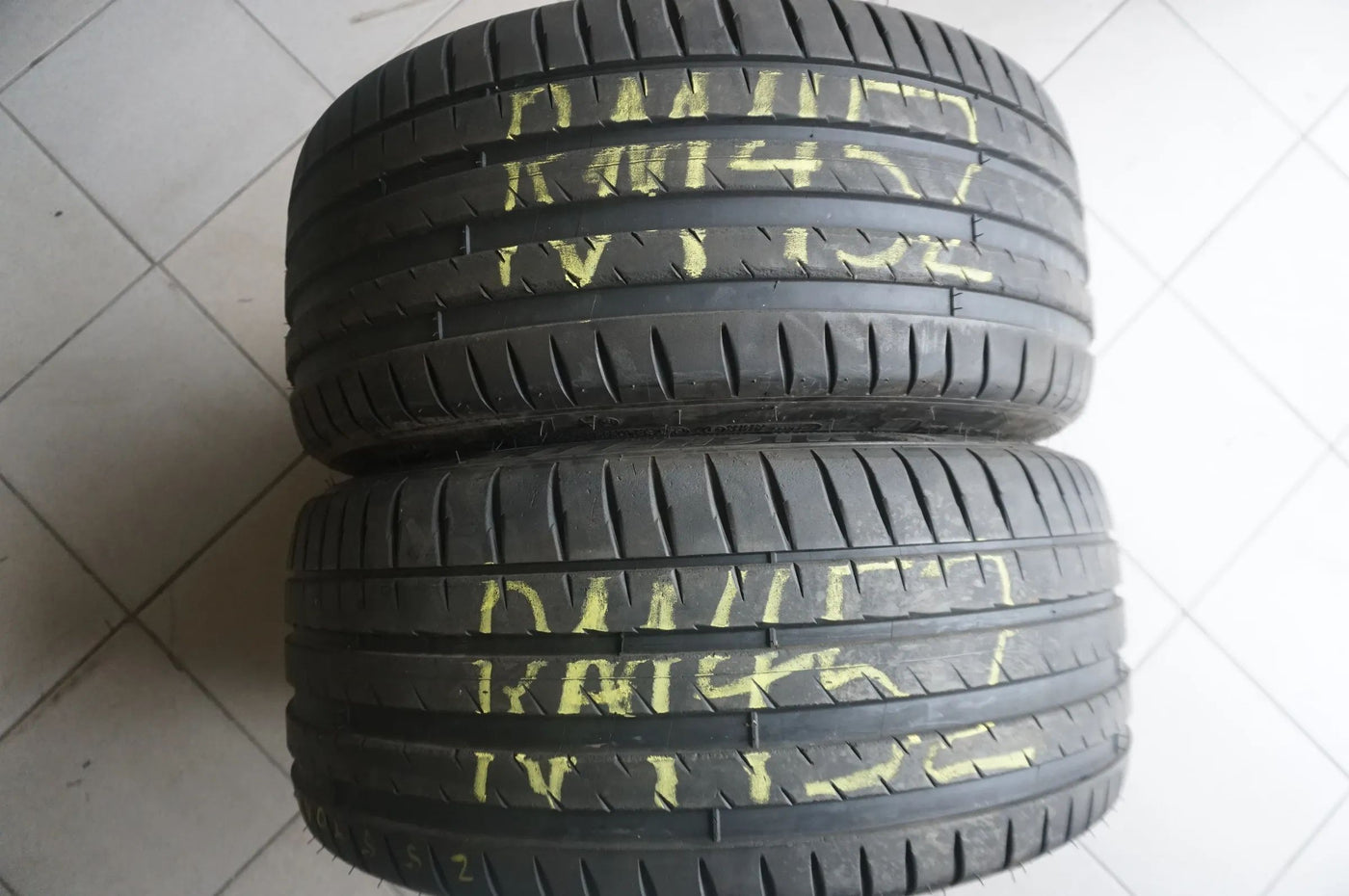 2 X 255 40 R18 99Y Summer tires Michelin Pilot Sport 4 ZP RSC RunFlat 2018 6mm