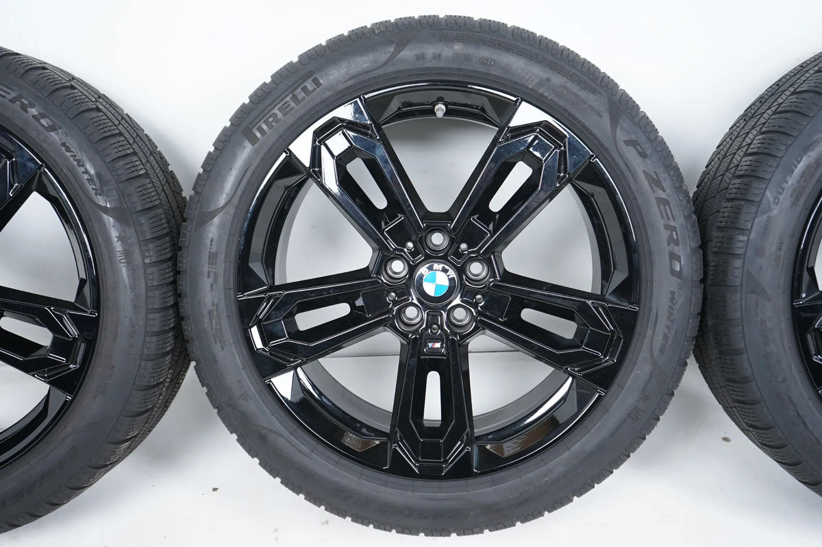 Bmw iX1 X1 X2 U10 U11 Winterräder Winterreifen Alufelgen 245 45 19 Zoll 5A1E230 Detailansicht 4