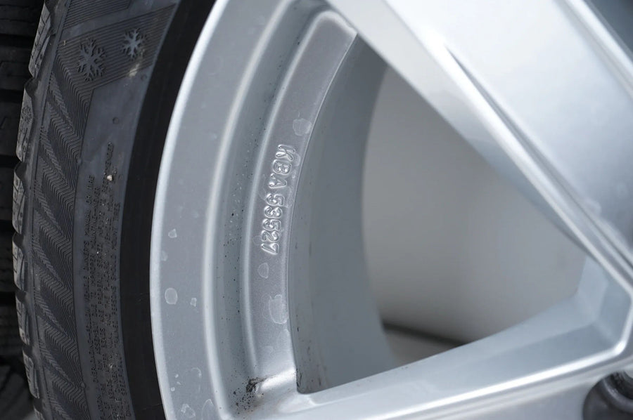 VW Golf Skoda Octavia Winterräder Winterreifen 225 45 17 Zoll 8mm