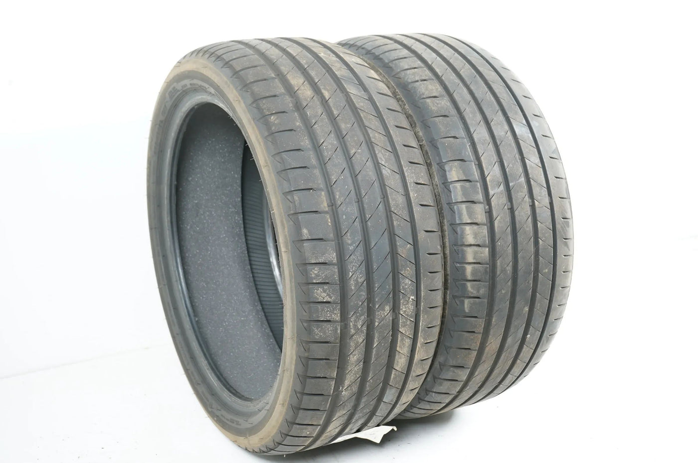 2 x Sommerreifen Bridgestone 255 40 20 Zoll DOT23/21 ca.5mm MO