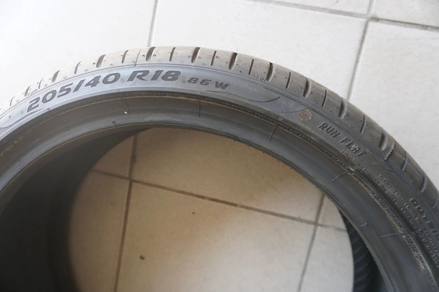 205 40 R18 86W Sommerreifen Pirelli P Zero PZero * RSC RFT RunFlat 2021 6,5mm