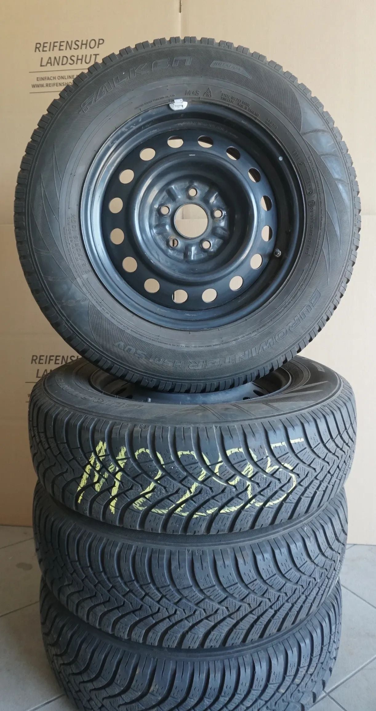 Hyundai Tucson TL iX35 Stahlfelgen Winterreifen Winterräder 215 70 R16 2018 6mm