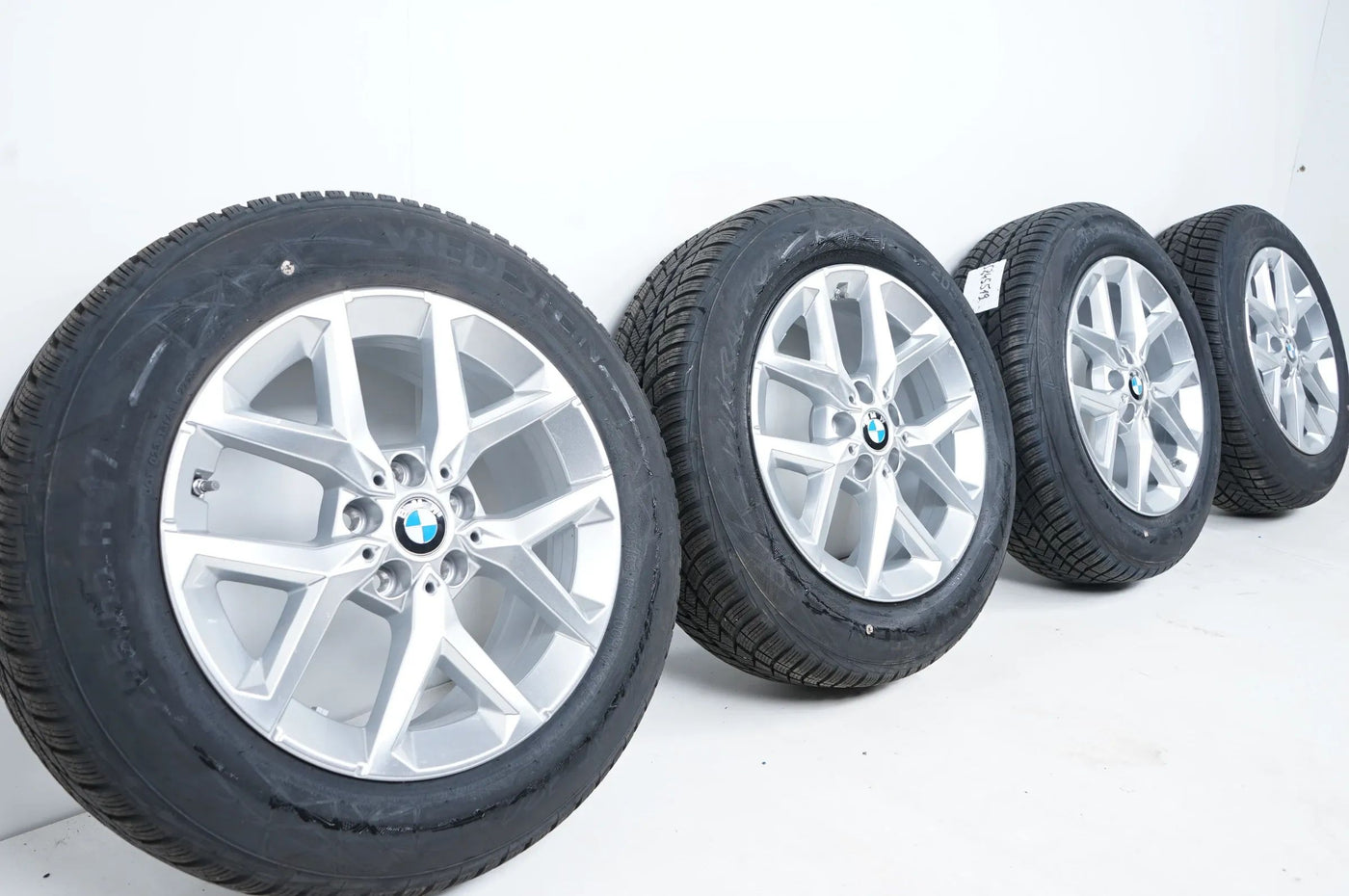 WieNeu Bmw X1 X2 U10 U11 Winterräder Winterreifen 205 65 17 Zoll  6898299