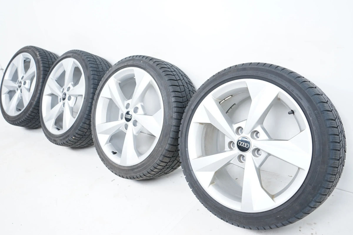 Audi A3 8Y Allwetterräder mit neuen Allwetterreifen 225 40 18 Zoll 8Y0601025j