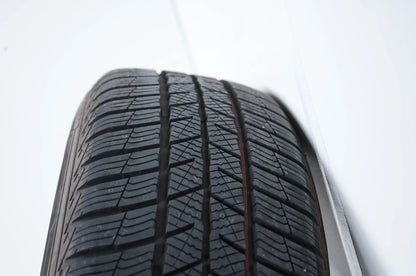 VW Volkswagen unbekannt Winterräder Winterreifen 215 60 16 Zoll
