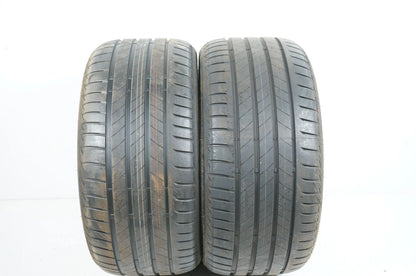 2 x Demo Sommerreifen Bridgestone 285 35 20 Zoll DOT22/20 MO