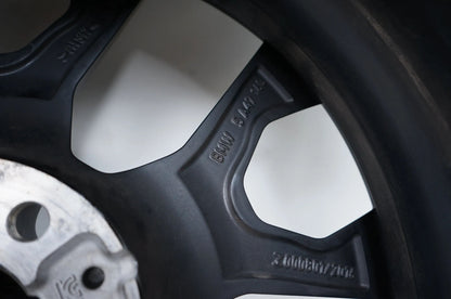 BMW Série 5 G60 G61 roues hiver pneus hiver jantes alu 19 pouces 942M 5A324F4 5A324F5