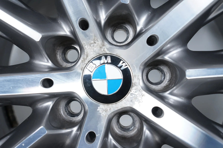 BMW Serie 5 G30 G31 pneumatici invernali ruote invernali 245 45 18 pollici 684