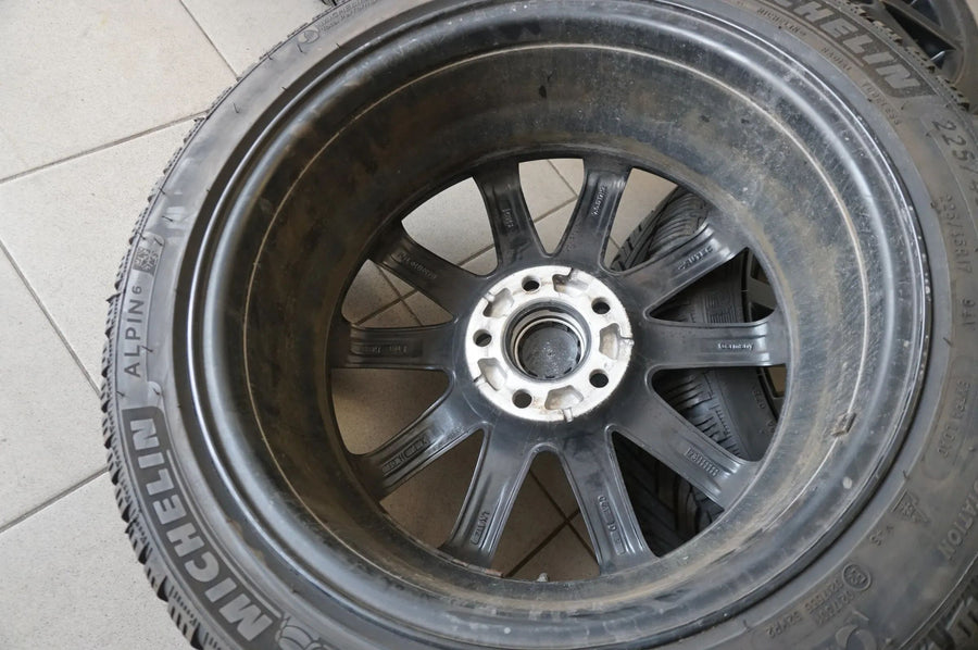 BMW 1er F40 2er F44 Alufelgen TOP Winterräder Winterreifen 225 45 R17 2023 7mm