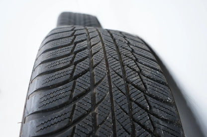 Wie Neu Audi Q2 81A Winterräder Winterreifen 215 55 17 Zoll 8mm 81A601025C