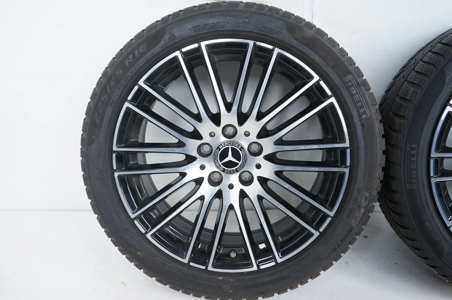 Mercedes Classe C W206 pneus hiver roues hiver 225 45 18 pouces A2064014900