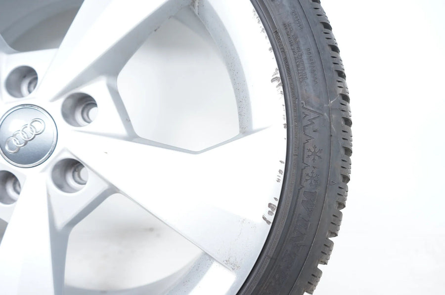 Audi A3 8Y Winterreifen Winterräder 225 40 18 Zoll 8Y0601025j