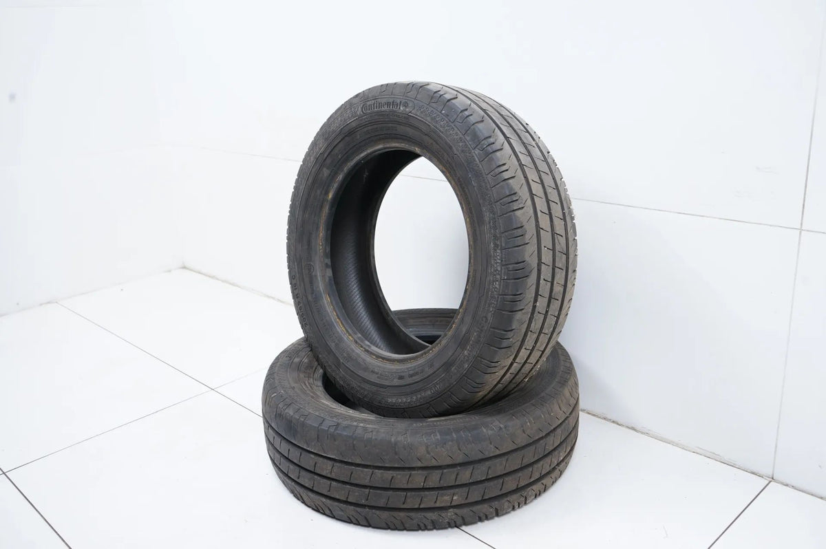 2 x Summer tires 205 65 16C inch Continental DOT22 approx. 6mm tread depth Detail view 4