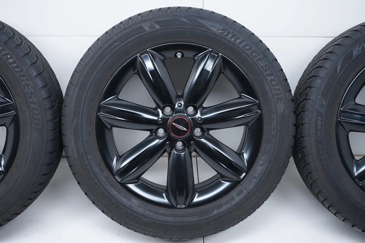 MINI Countryman F60 winter tires/wheels 205/60 R17 inch Detailansicht 5