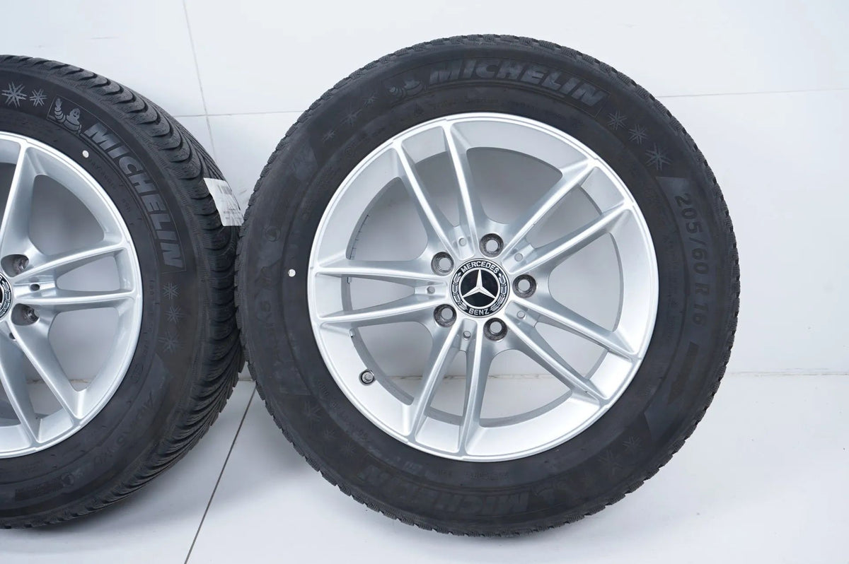 Mercedes A B Klasse W177 W247 Winterräder Winterreifen 16 Zoll Detailansicht 7