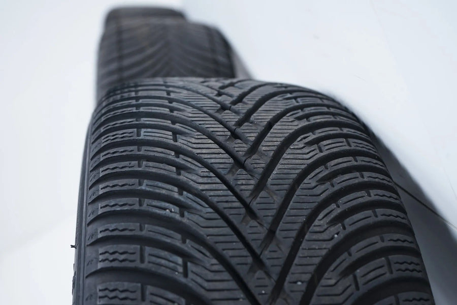 Mercedes C Class W206 all-weather tires winter wheels 225 45 18 inches
