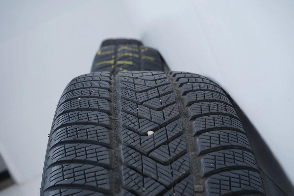 Mercedes EQC W293 N293 Winter Tires Winter Wheels 19 Inch Detailansicht 13