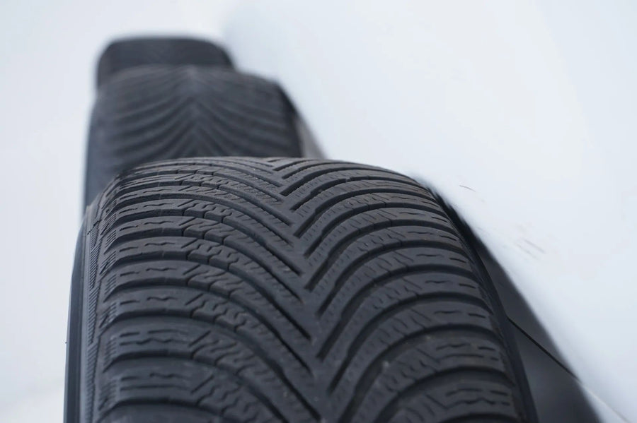 Mercedes A B Klasse W177 B247 Winterreifen Winterräder 16 Zoll