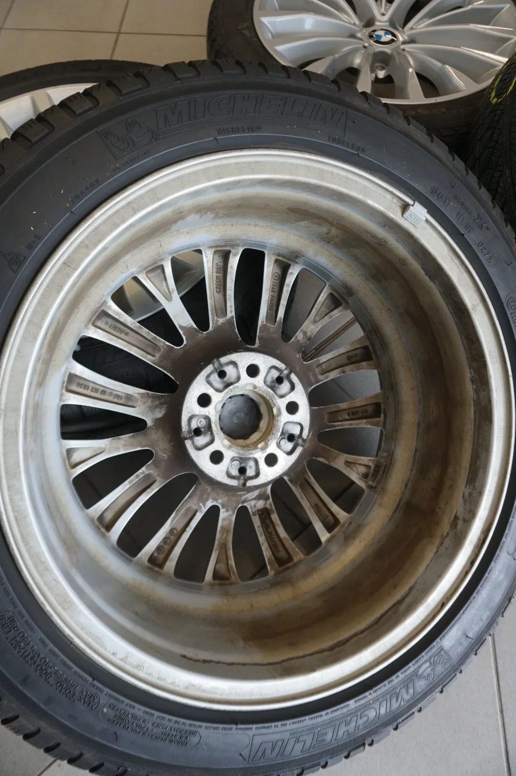 Original BMW 5 Series G30 G31 Alloy Wheels Winter Wheels Winter Tires 245 45 R18 Inch 7mm Detailansicht 8