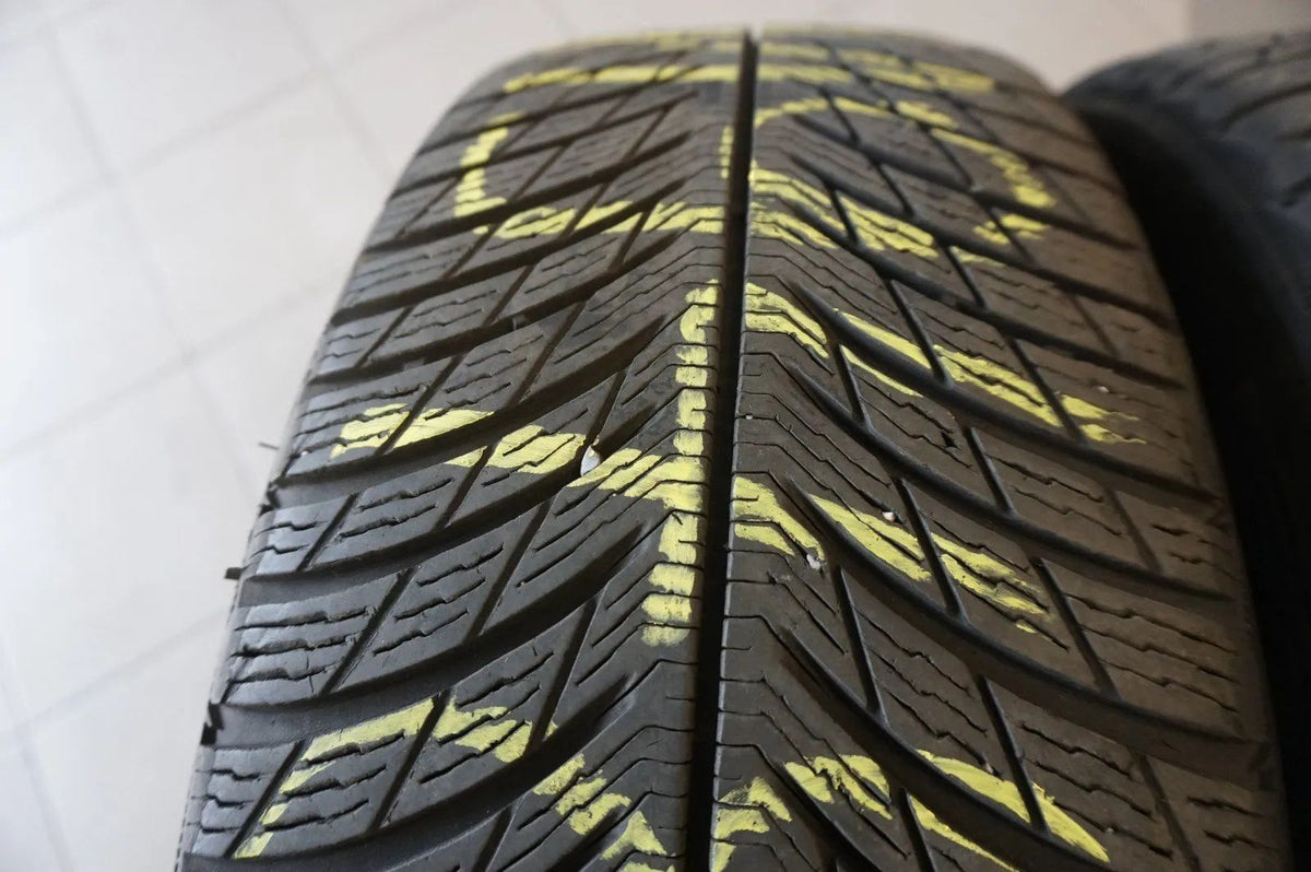BMW X3 G01 X4 G02 Alloy Wheels Winter Tires Michelin Winter Tires 225 60 R18 6mm Detailansicht 11