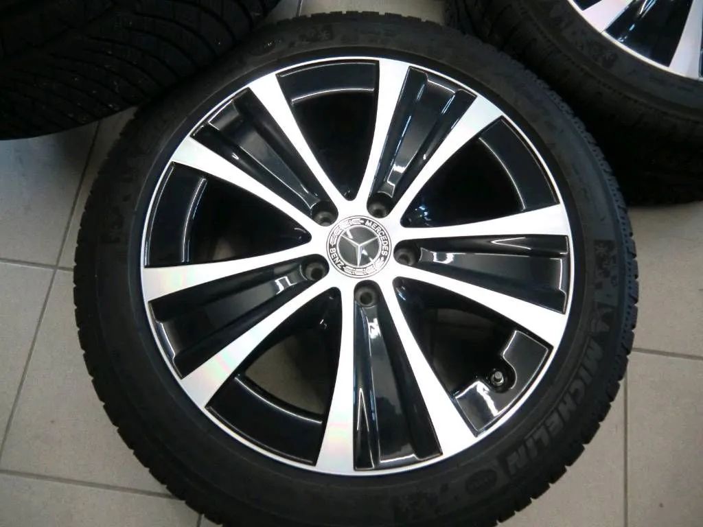 Jantes alliage 18 pouces d'origine Mercedes Classe E W213 S213 Pneus hiver Detailansicht 7