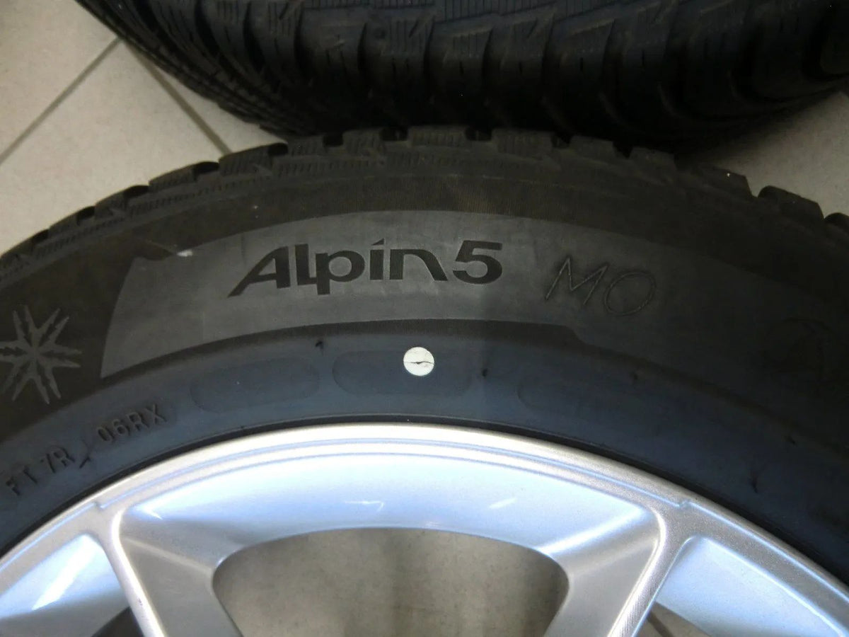 Jantes en aluminium, pneus hiver, roues hiver d'origine Mercedes Classe A W177, Classe B, CLA Detailansicht 5