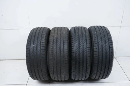 4 x pneus été Michelin Primacy 4 195 55 16 pouces DOT23 env.7mm