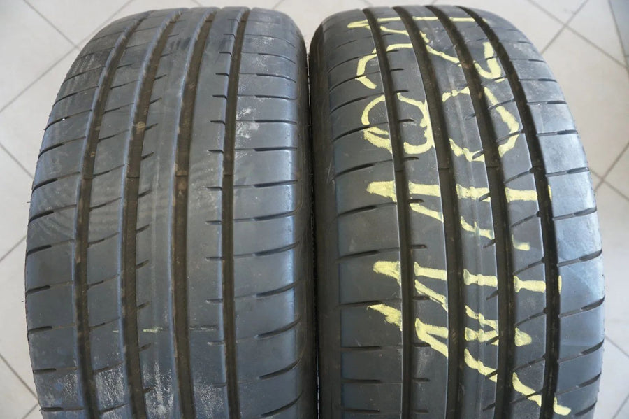 Original Mercedes C-Klasse W206 S206 Alufelgen Sommerreifen 225 45 245 40 R18