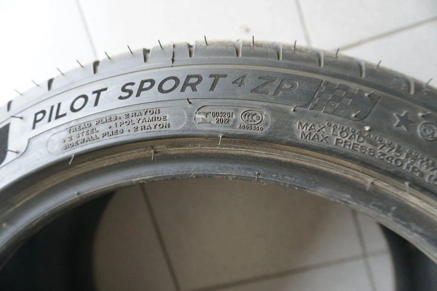 1 X 255 40 R18 99Y Pneu été Michelin Pilot Sport 4 ZP * RFT 2018 7mm