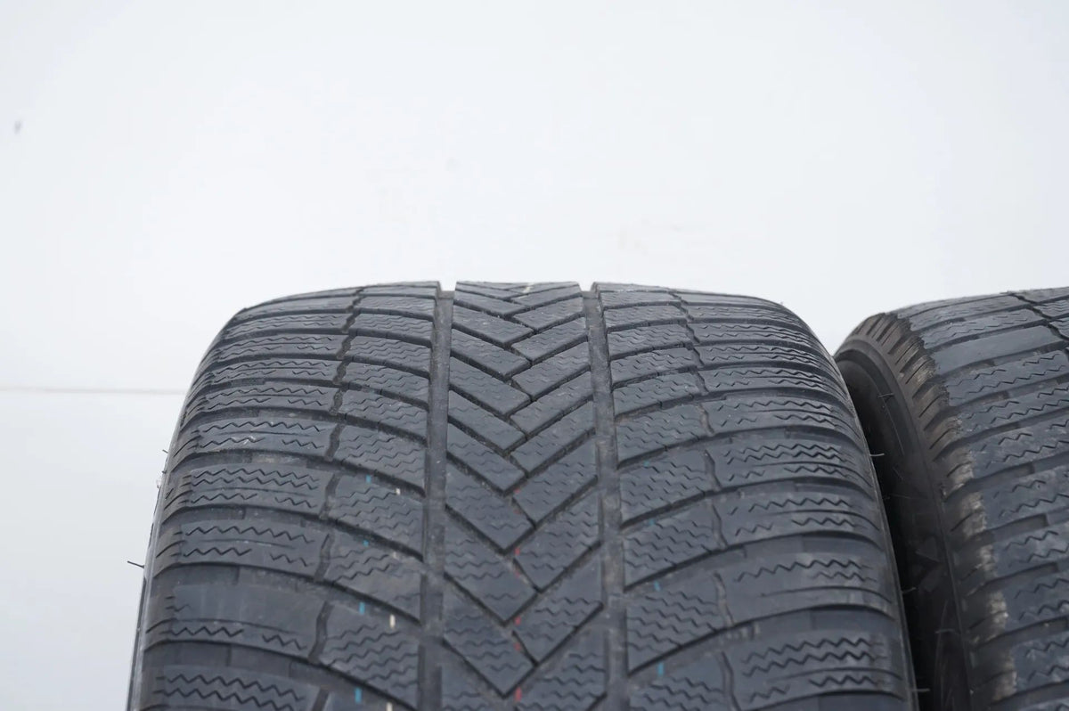 2 x Bridgestone winter tires 285/40/20 inch, approx. 4 mm tread depth, DOT 22, BMW* Detail view 4