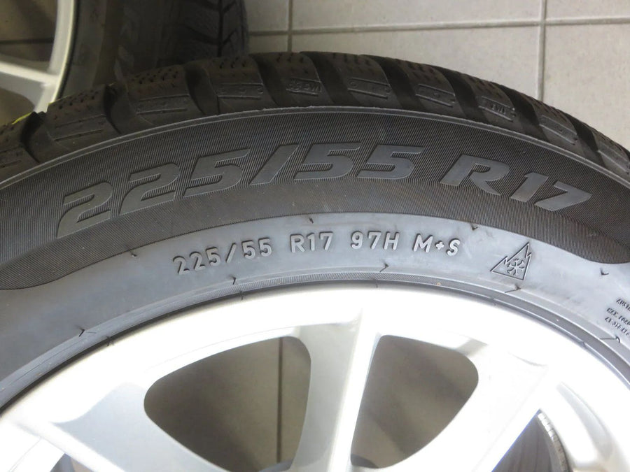 Jantes alu d'origine BMW Série 5 G30 G31 Roues hiver Pneus hiver RSC 225 55 R17 7mm