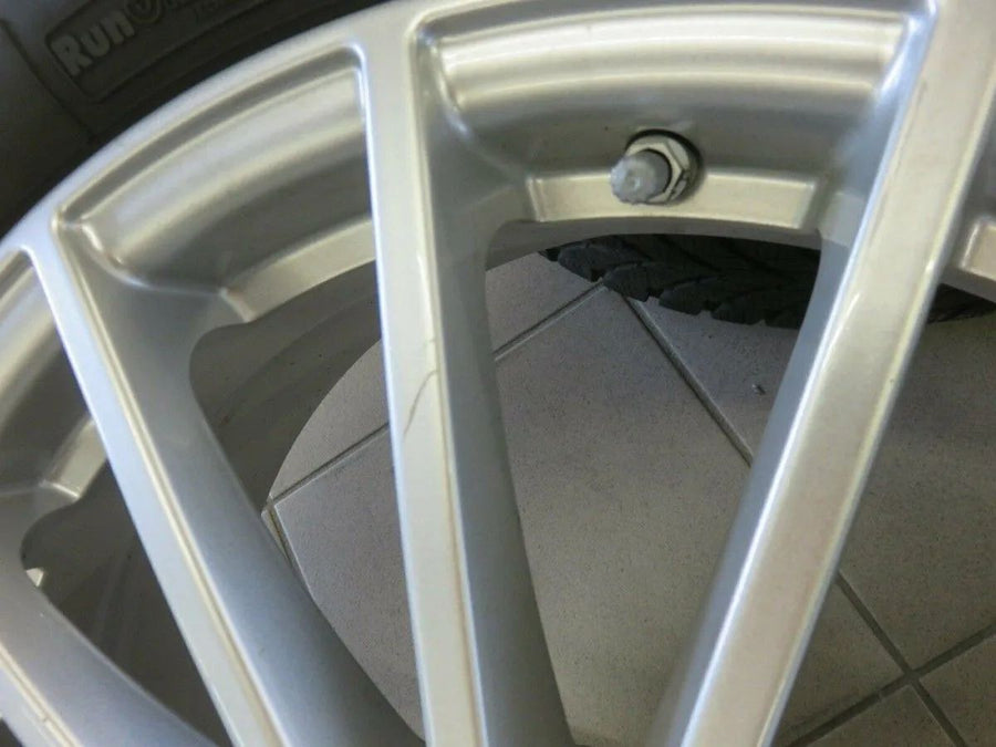 Original Mercedes GLA X156 W156 18 Zoll Alufelgen Winterreifen Winterräder 7mm