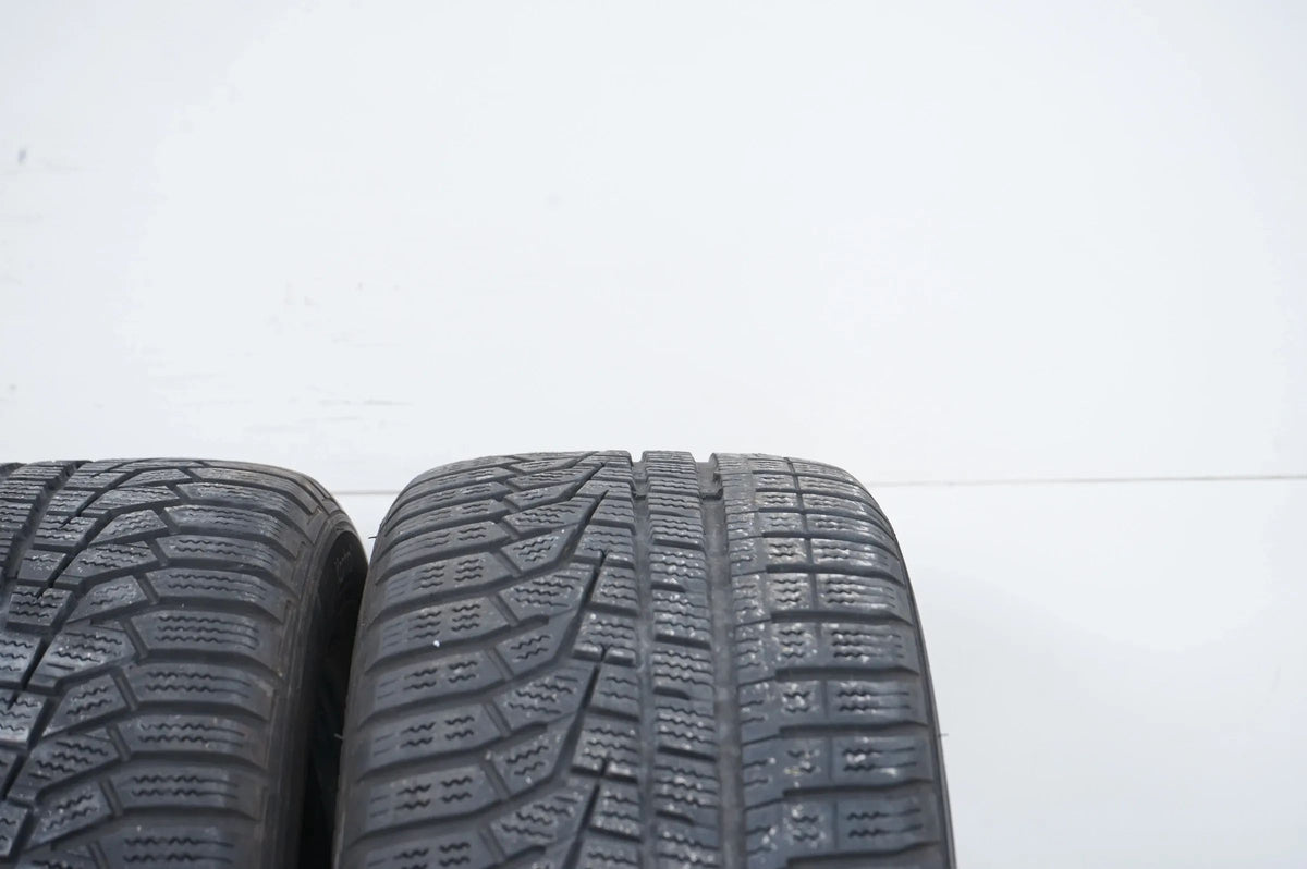 2x pneus hiver Hankook 205 55 17 pouces environ 4 mm DOT23 MO Vue détaillée 5