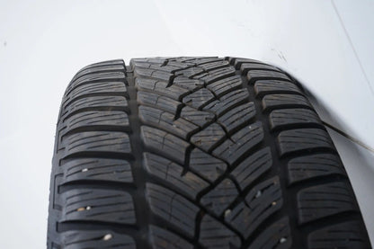 Audi TT 8S winter tires/wheels 245/40/18 inch 8S0601025D