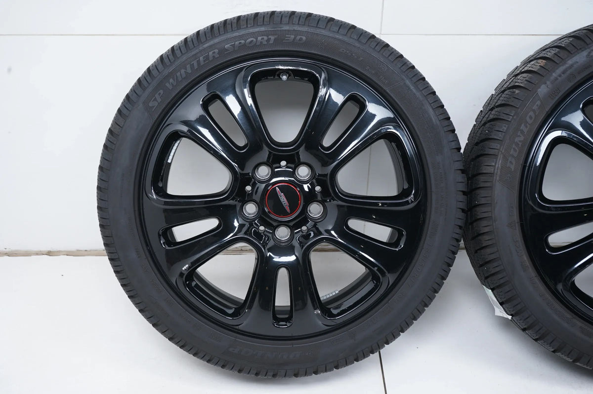 MINI F55 F56 F57 Winter Tires Winter Wheels 185 50 17 inch JCW510 Detailansicht 3
