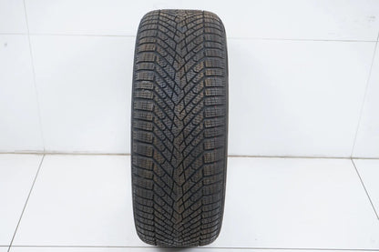 1 x  Winterreifen Pirellli Cinturato Winter 225 55 18 Zoll DOT22 ca.8mm
