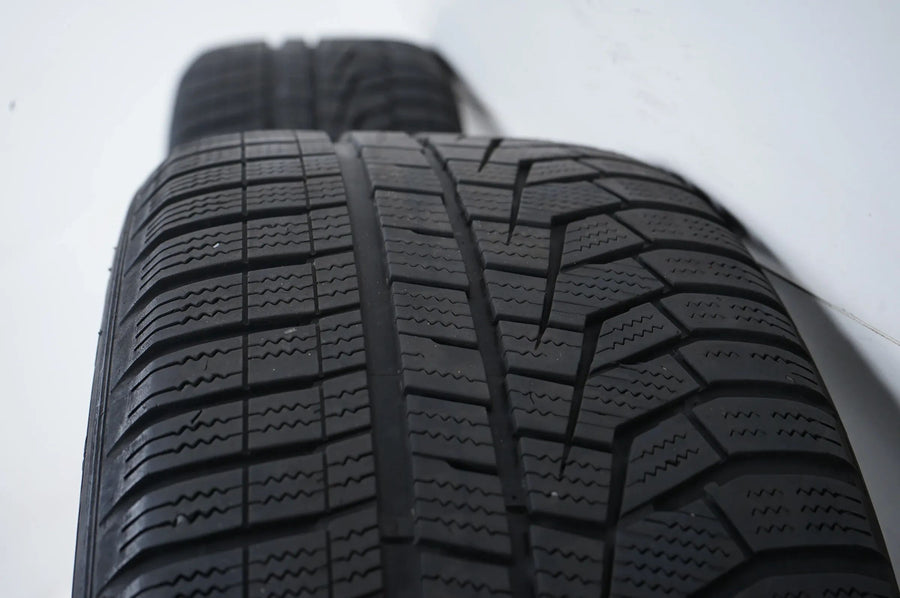 Pneus hiver pour BMW Série 3 G20 G21 G22, jantes hiver 225/50 R17 pouces