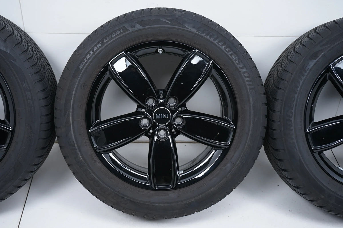 MINI Countryman F60 winter tires/wheels 225/55/17 inch 531 Detailansicht 4