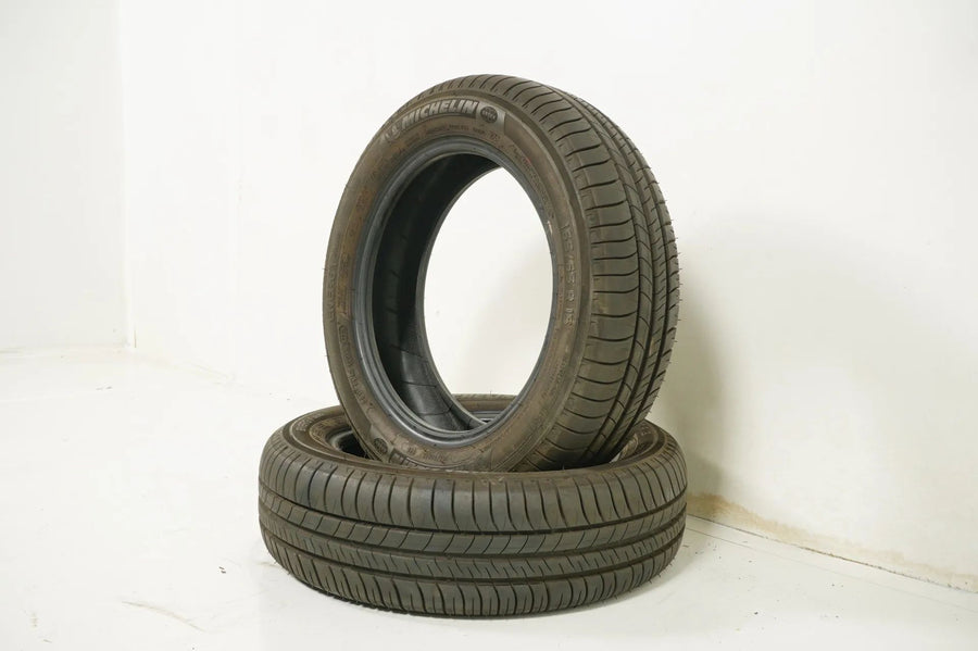 2 x Sommerreifen 165 65 15 Zoll Michelin DOT18 ca.6 mm