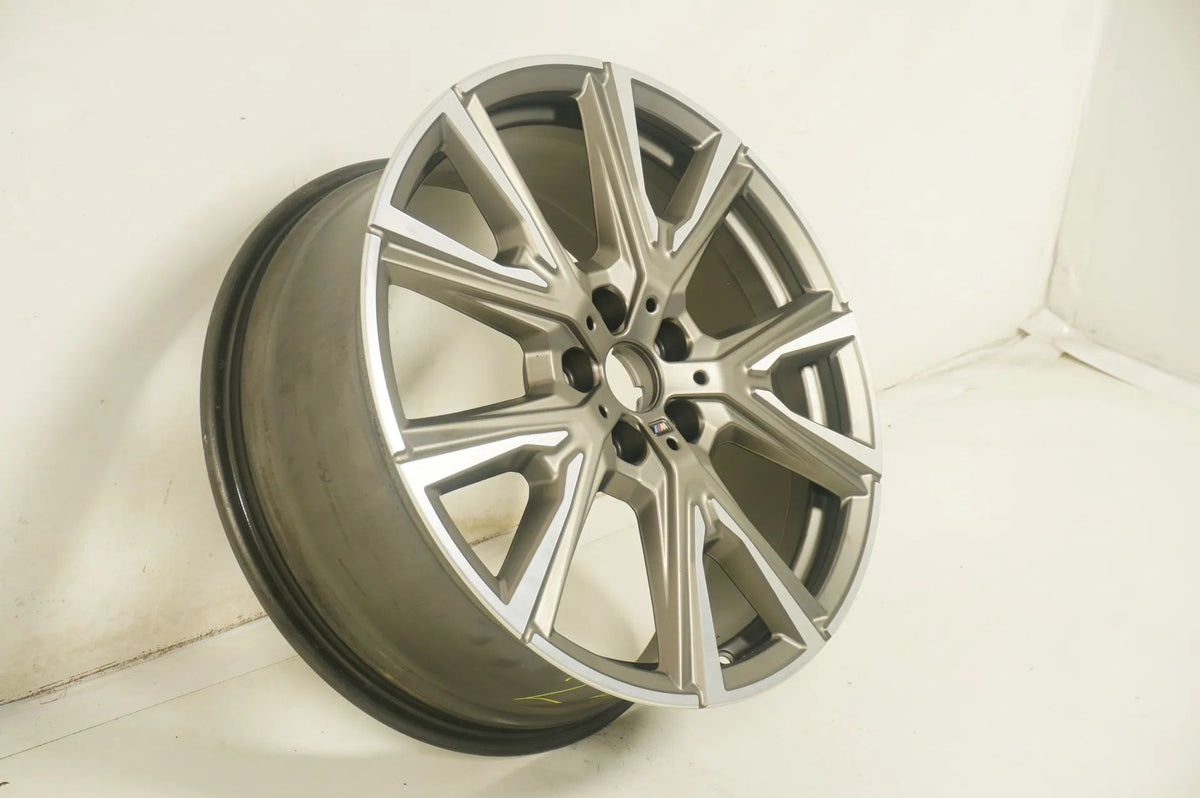 1 x hliníkový disk BMW řady 1 a 2 F40 F44 19 palců M557 8053525 8J Detailní zobrazení 3