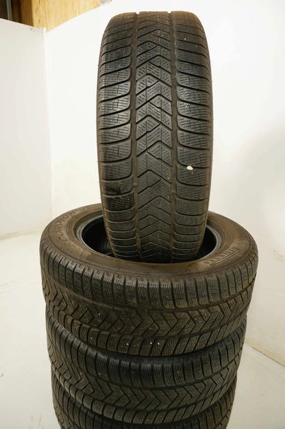 4x Winterreifen Pirelli 235 60 18 Zoll DOT20 MO ca.3-4mm