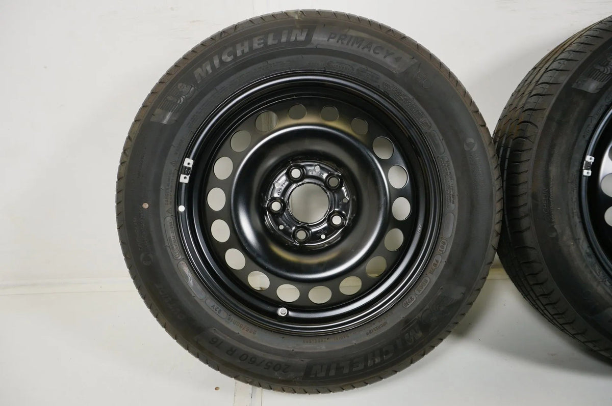 NEW Mercedes AB Class W177 W247 Summer Wheels 205 60 16 inch Detailansicht 3